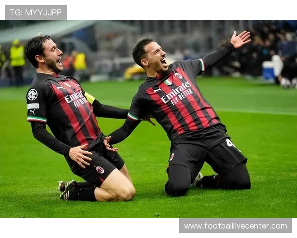 AC米兰宣布签约新援并展望新赛季目标球队阵容升级及未来发展计划